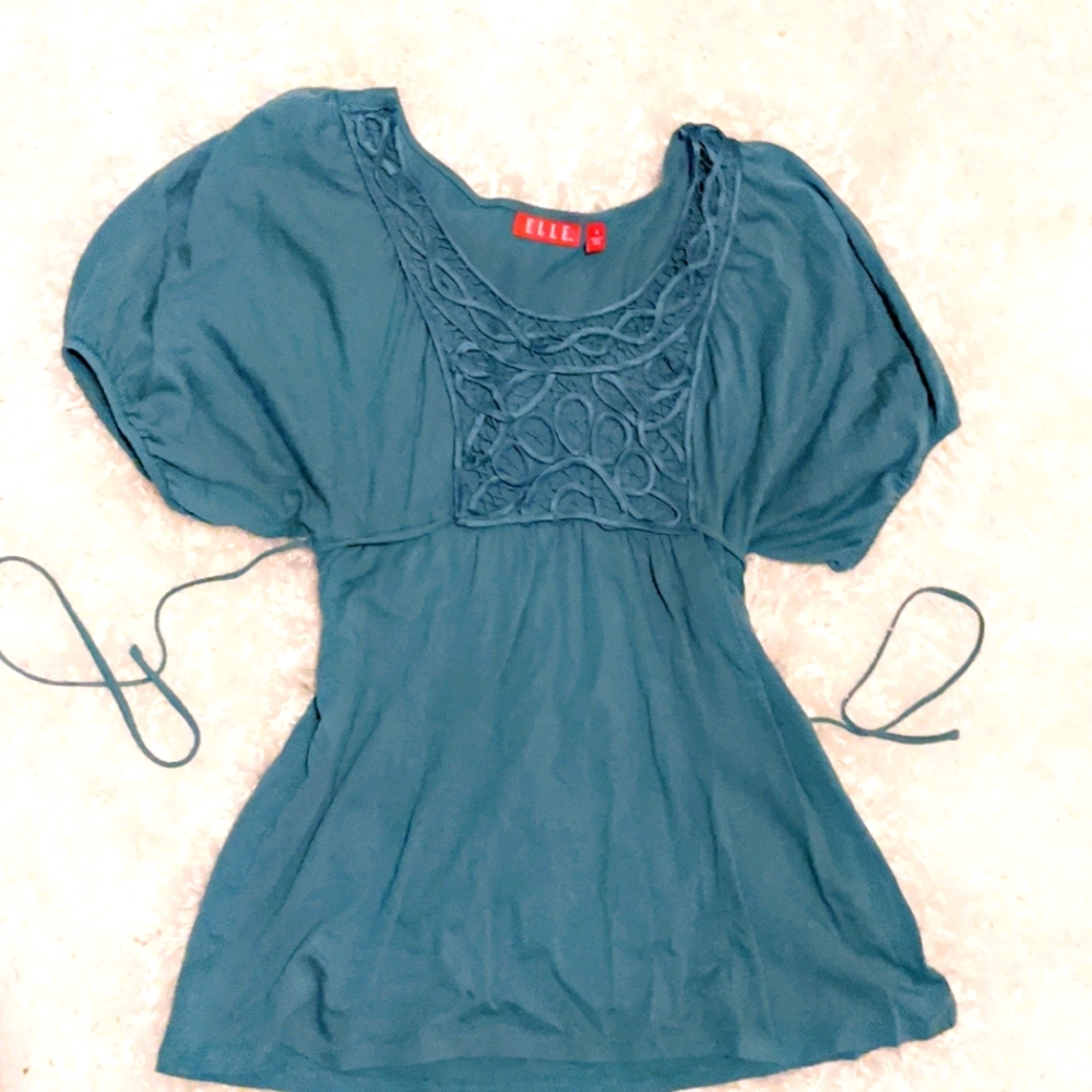 Elle green top